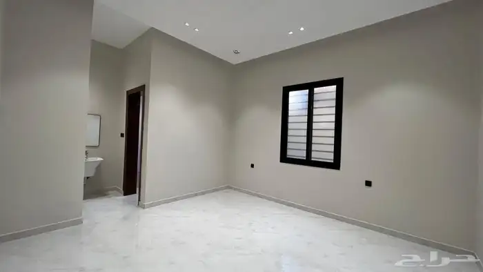 شقة جديده للبيع اما حديقة ومسجد 4