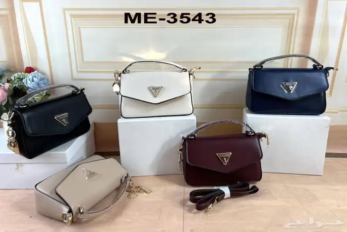 عرض لفتره 3شنط ماركة درجة اولى من اختيارك ب230 9