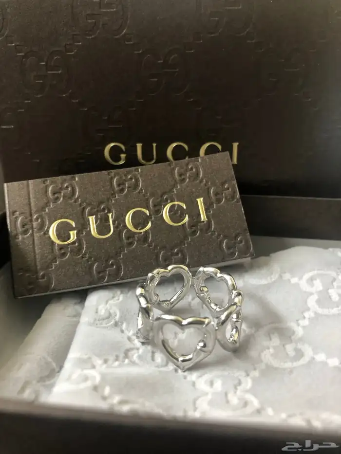 خاتم جوتشي اصلي لقطة 2