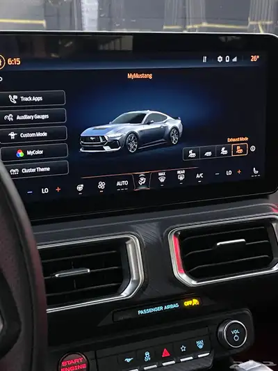 فورد موستنج GT 5.0 2024 بيرفورمنس بكج فل كامل 35