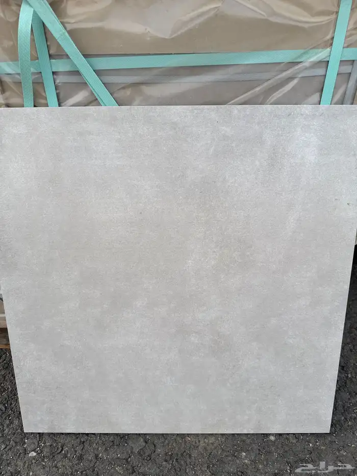 سراميك وبورسلان مقاس 60 60 و 60 120 السعر يبدء من 13 13