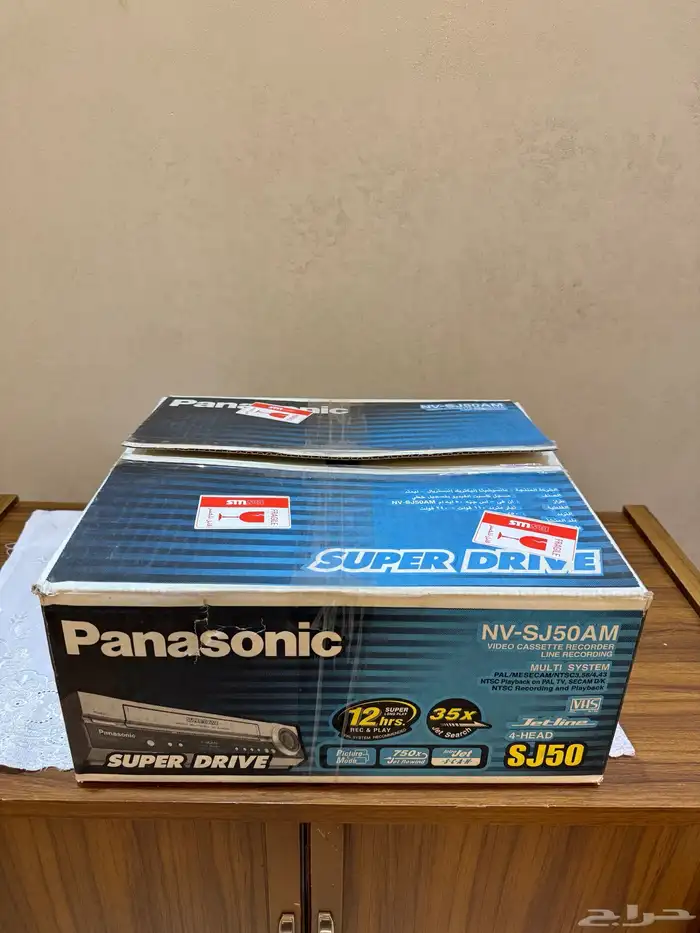 فديو باناسونيك جميع الانظمة VHS مع ريموت وكرتون 5