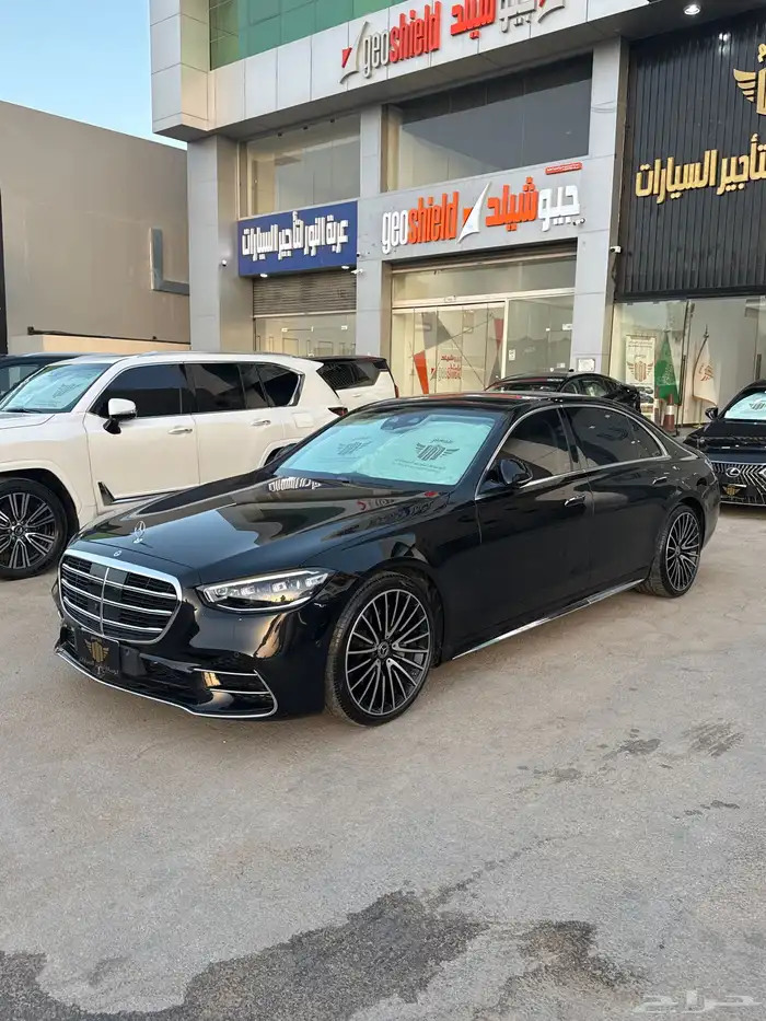 مرسيدس جوهره للايجار مكتب تأجير سيارات 0