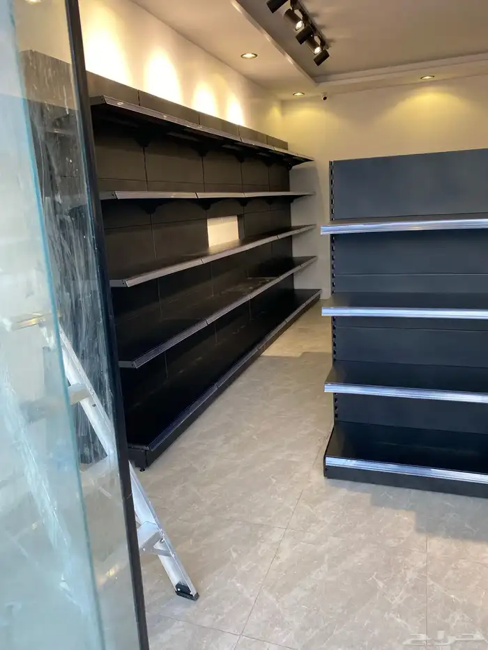 رفوف محلات تجارية بقالات سوبرماركة صيدليات 11