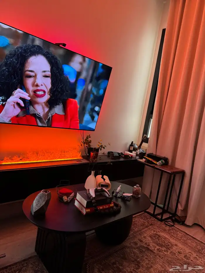 طاولة تلفزيون مع شعله 2
