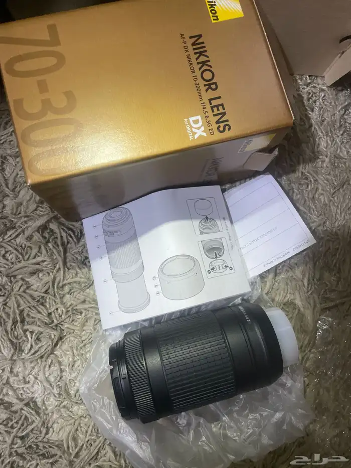 عدسة نيكون 70-300 0