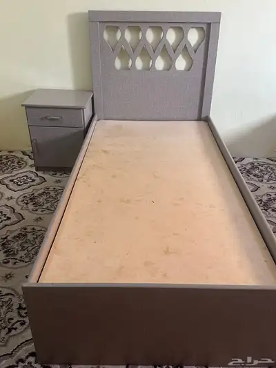 تسريحه 2 وسرير 2 وكمودينه 2 السوم ألف ريال 0