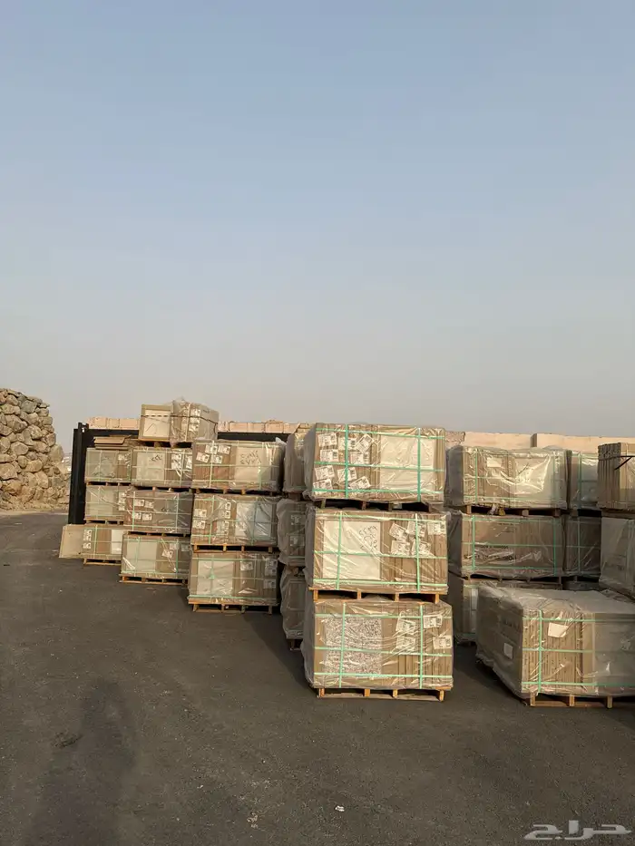 سراميك وبورسلان مقاس 60 60 و 60 120 السعر يبدء من 13 9