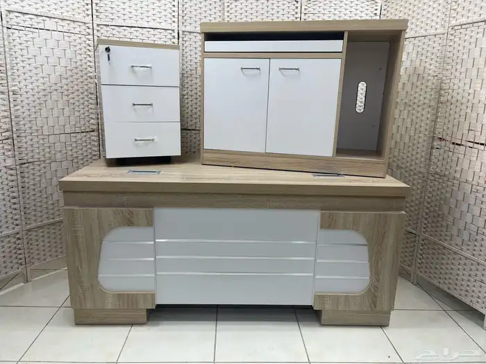 كرأسي مكاتب دولاب خشب دولاب حديد. 31