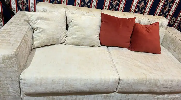 طقم كنب للبيع نظيف جدا وكرسي اطفال من سنتربوينت 1