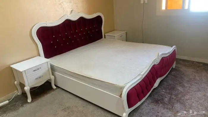 للبيع غرفة نوم مستعملة 3