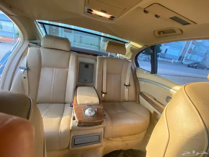 BMW 745 Li 5