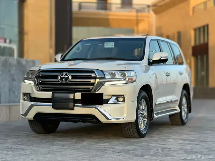 لا ندكروزر 2016 فل كامل GX.R بريمي V6 ( تم البيع ) 0