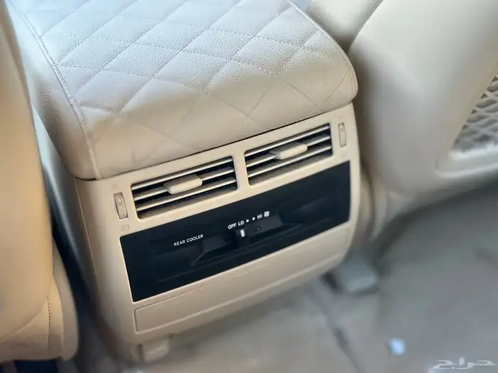 لا ندكروزر 2016 فل كامل GX.R بريمي V6 ( تم البيع ) 33