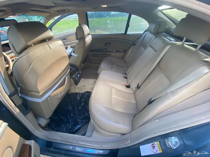 BMW 745 Li 1