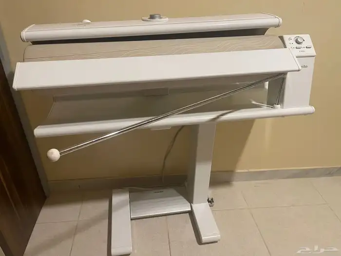 مكواة ملابس 4