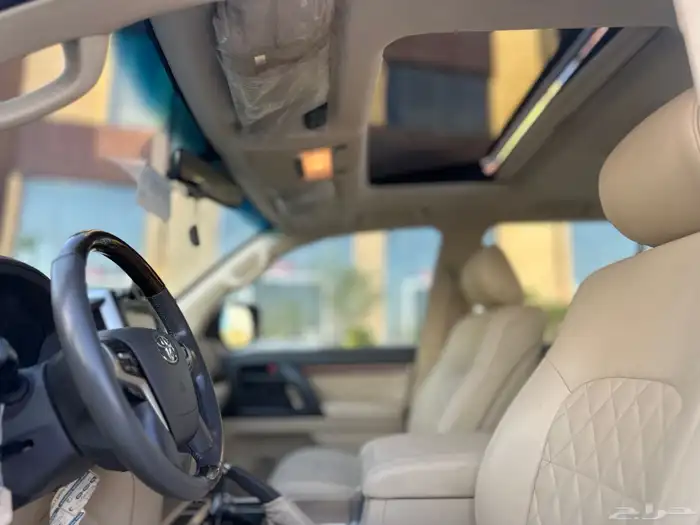 لا ندكروزر 2016 فل كامل GX.R بريمي V6 ( تم البيع ) 34