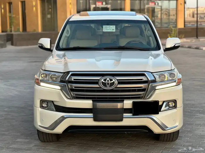 لا ندكروزر 2016 فل كامل GX.R بريمي V6 ( تم البيع ) 12