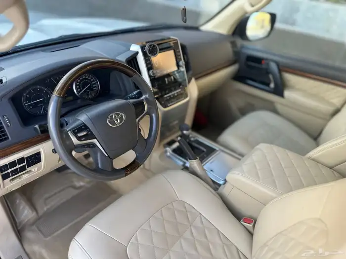 لا ندكروزر 2016 فل كامل GX.R بريمي V6 ( تم البيع ) 55