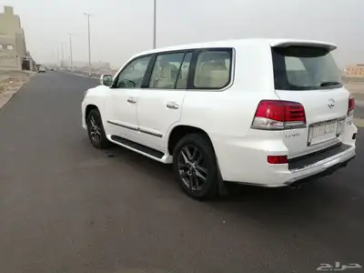 لكزس LX 2015 14