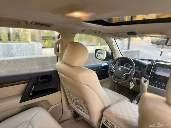 لا ندكروزر 2016 فل كامل GX.R بريمي V6 ( تم البيع ) 46