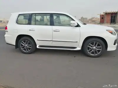 لكزس LX 2015 25