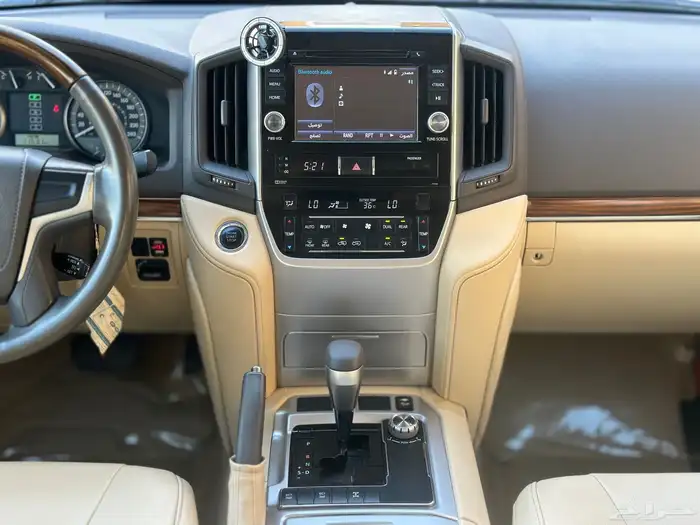 لا ندكروزر 2016 فل كامل GX.R بريمي V6 ( تم البيع ) 60