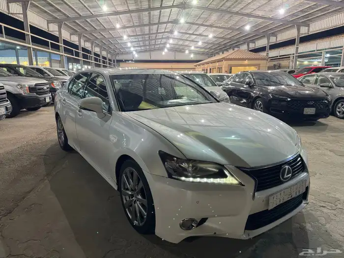 للبيع لكزس GS350 موديل 2015 3