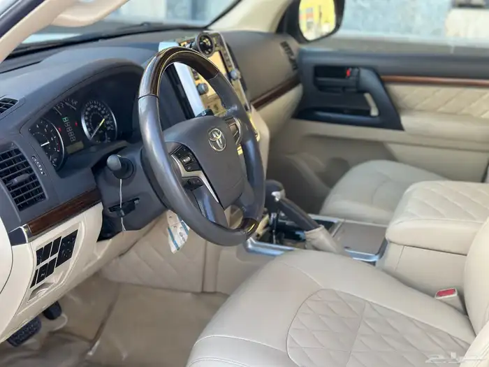 لا ندكروزر 2016 فل كامل GX.R بريمي V6 ( تم البيع ) 59