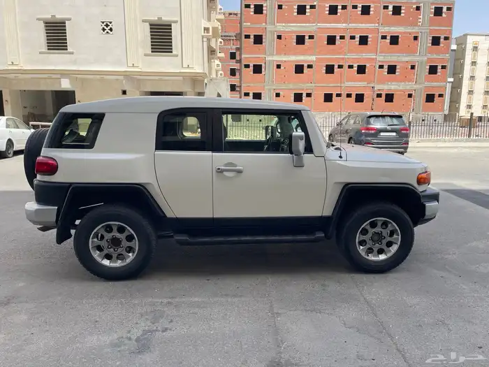 اف جي FJ 2012 10