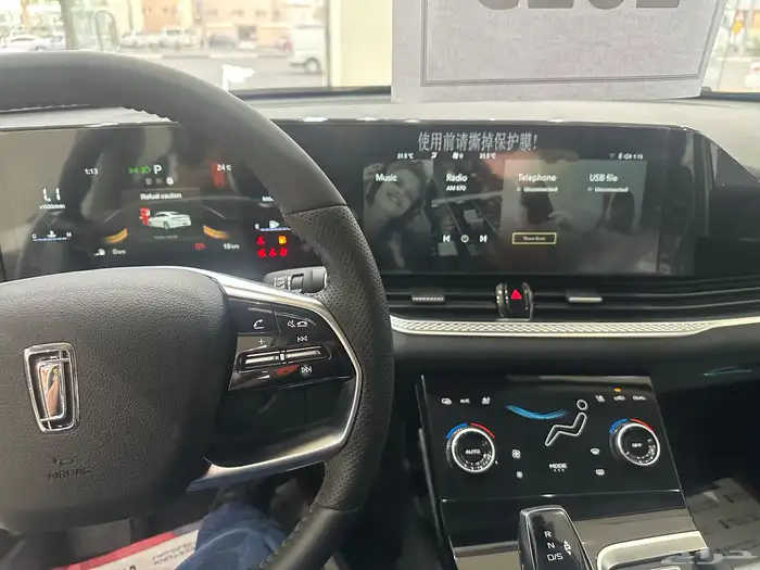 بيستون فاو B70 2025 16