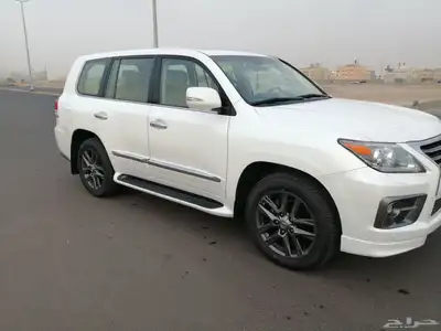 لكزس LX 2015 20