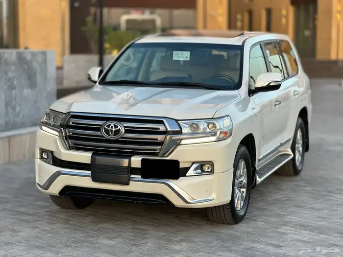 لا ندكروزر 2016 فل كامل GX.R بريمي V6 ( تم البيع ) 2