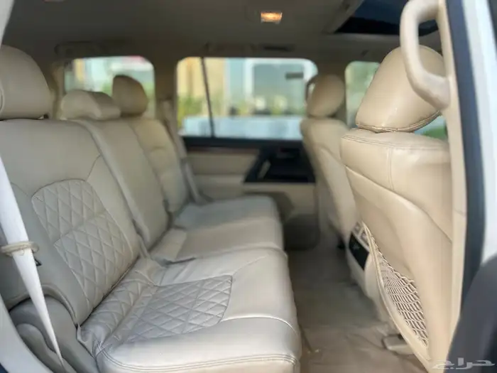 لا ندكروزر 2016 فل كامل GX.R بريمي V6 ( تم البيع ) 43