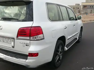 لكزس LX 2015 18