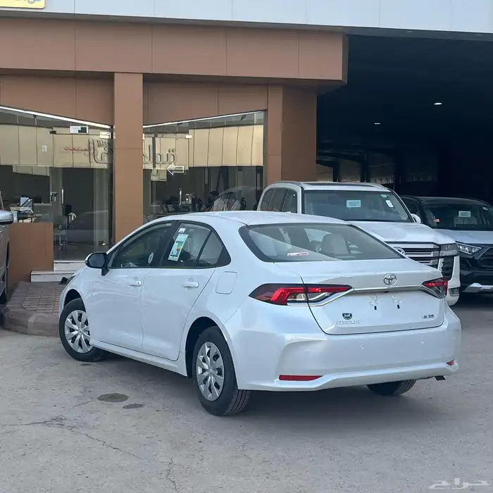 كورلا ستاندر مكينة 1.5 موديل 2025 4