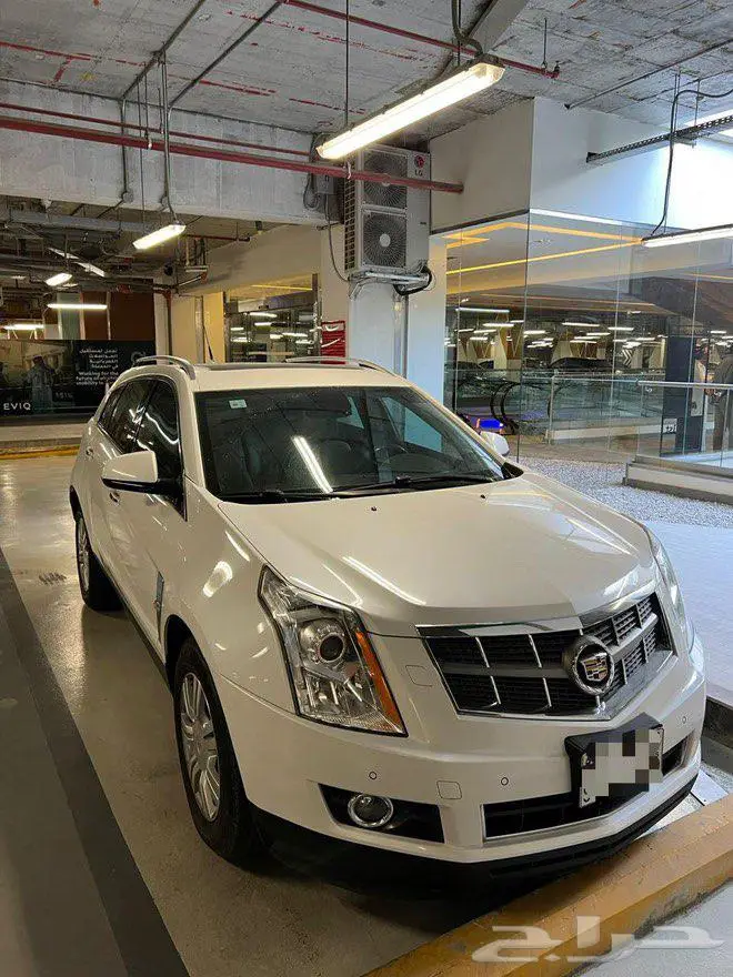 كاديلاك SRX 4 بحالة الوكالة 0