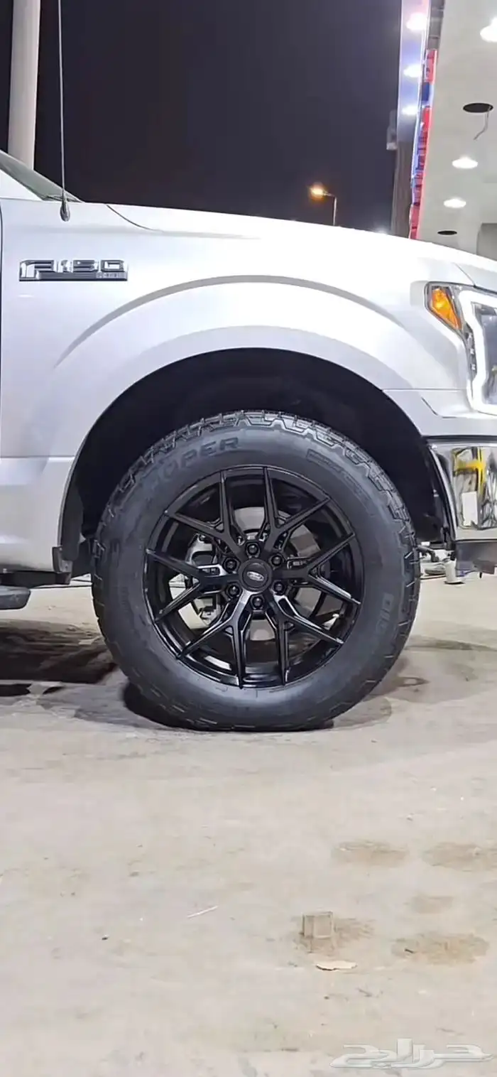 جنوط فورد f150 مقاس 20 و 22 1