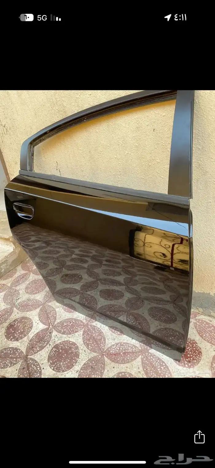 باب دوج خلفي يمين   باب دوج امامي يمين فيه ضربه 2