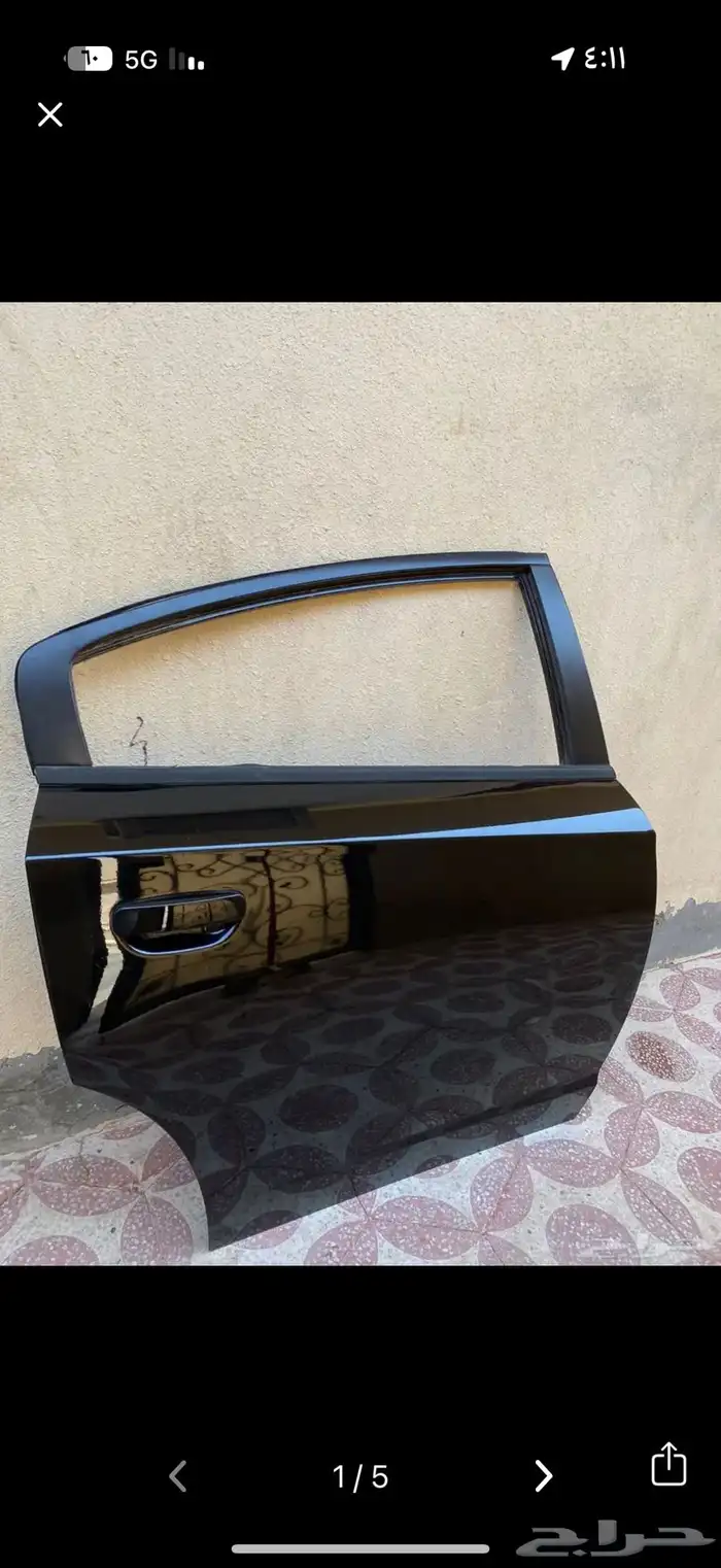 باب دوج خلفي يمين   باب دوج امامي يمين فيه ضربه 1