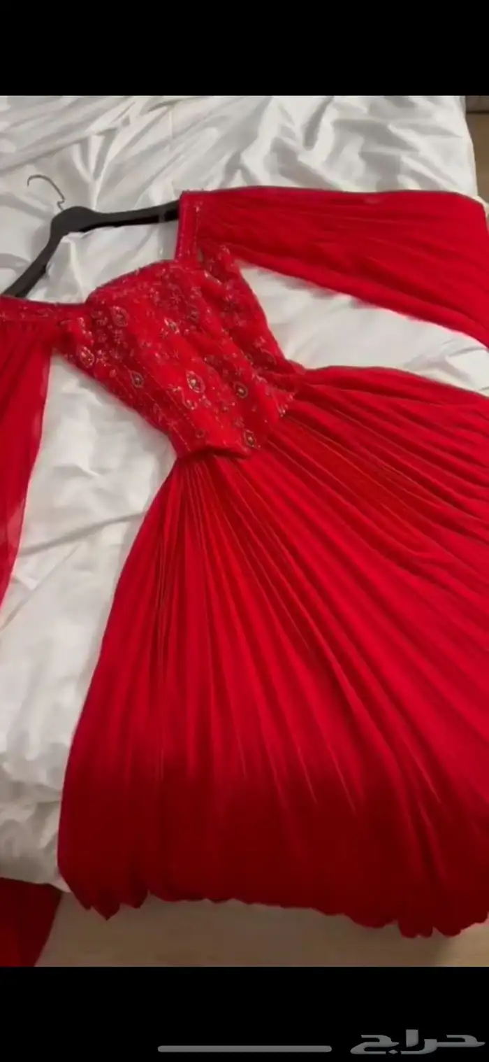 متجر فساتين 17