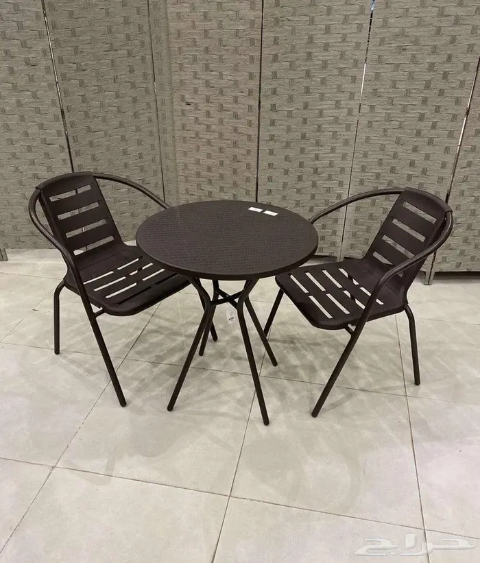 كرسيين وطاولة خارجي 2