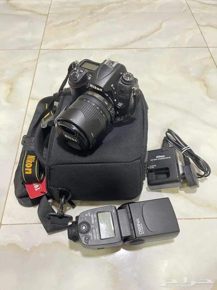 كاميرا نيكون D7000 1