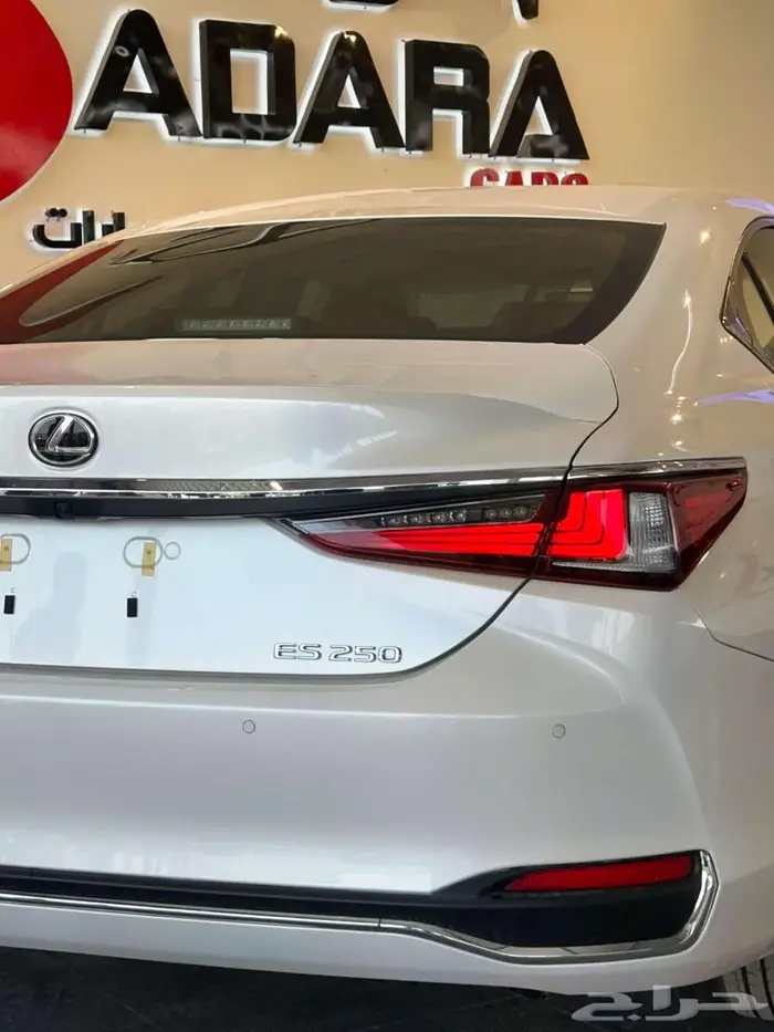 لكزس ES250 AA بنزين موديل 2025 افضل عروض واسعار 15