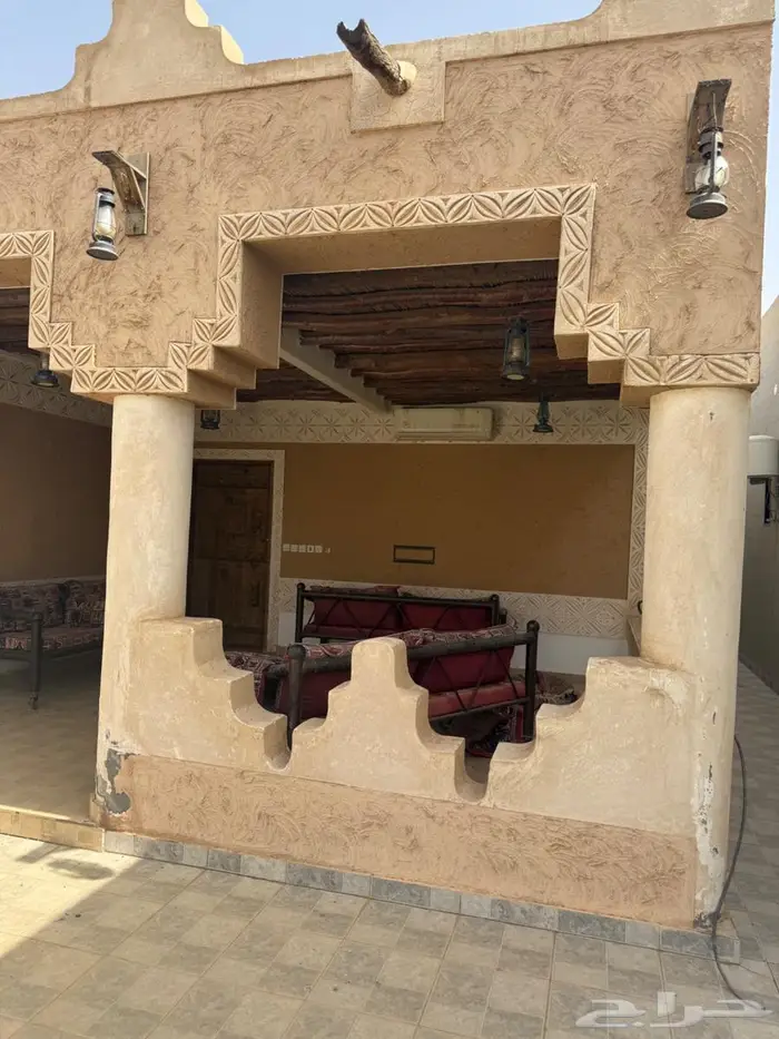 استراحة للبيع في جبل شقراء 0