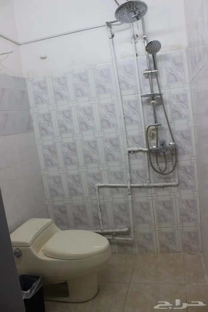 بيت للايجار غرفتين نوم بسطح خاص 11