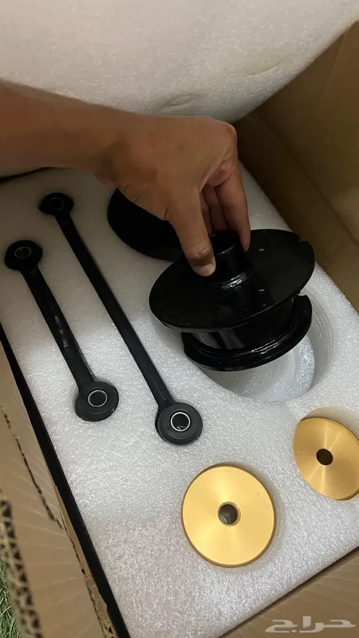 للبيع طقم سبيسرات رفعه 2.5 انش امامي وخلفي 5