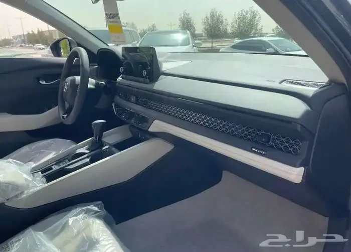 هوندا اكورد LX استندر 2025 جميع الألوان 11