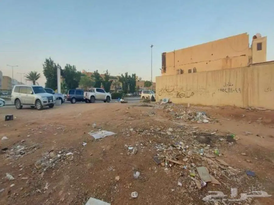 ارض تجاريه للايجار حي القادسيه 1