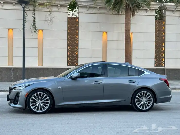كاديلاك CT5 موديل 2022 اعلى فئه بلاتينيوم تحت الضمان 5